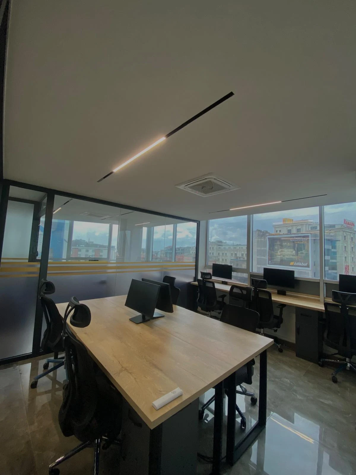 AKG Workspace Hazır Ofis